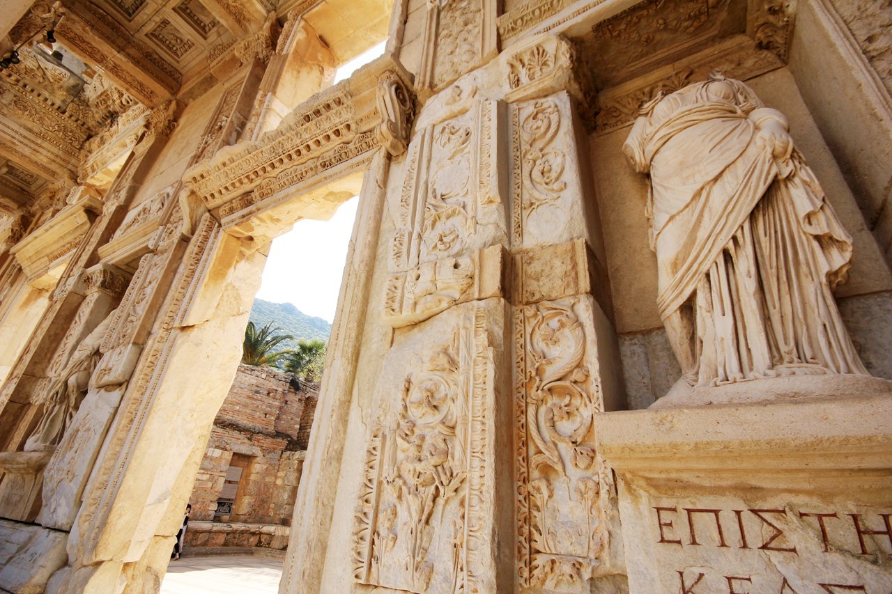 Ephesus and Wine Tasting Tour from Kusadasi Port and Hotel